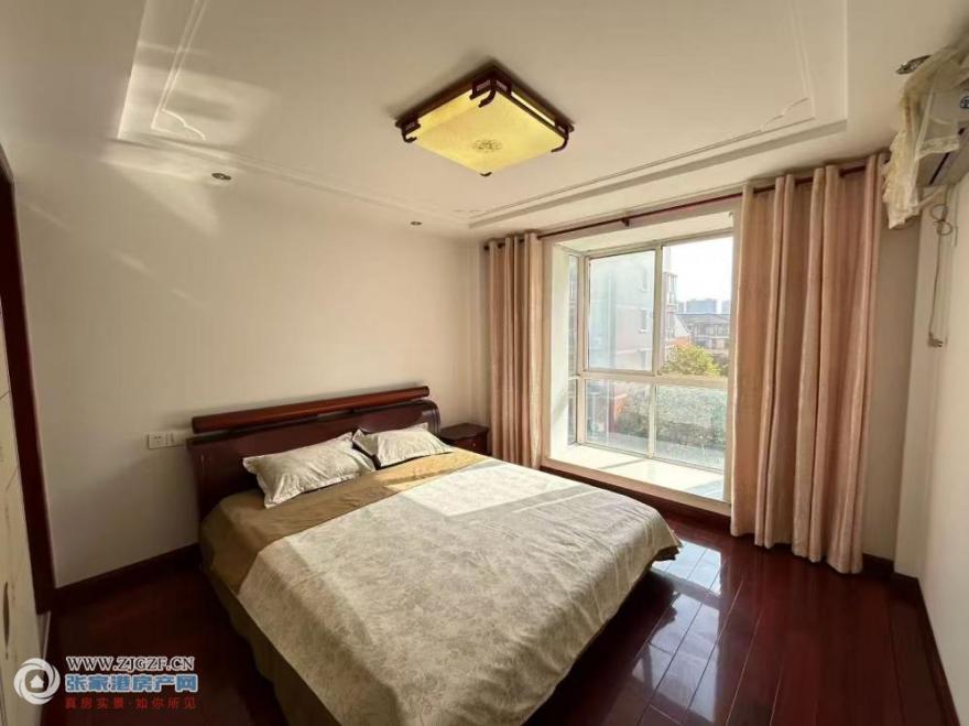 ΢ͼƬ_20251119152441_456_72.jpg?x-oss-process=image/resize,w_880