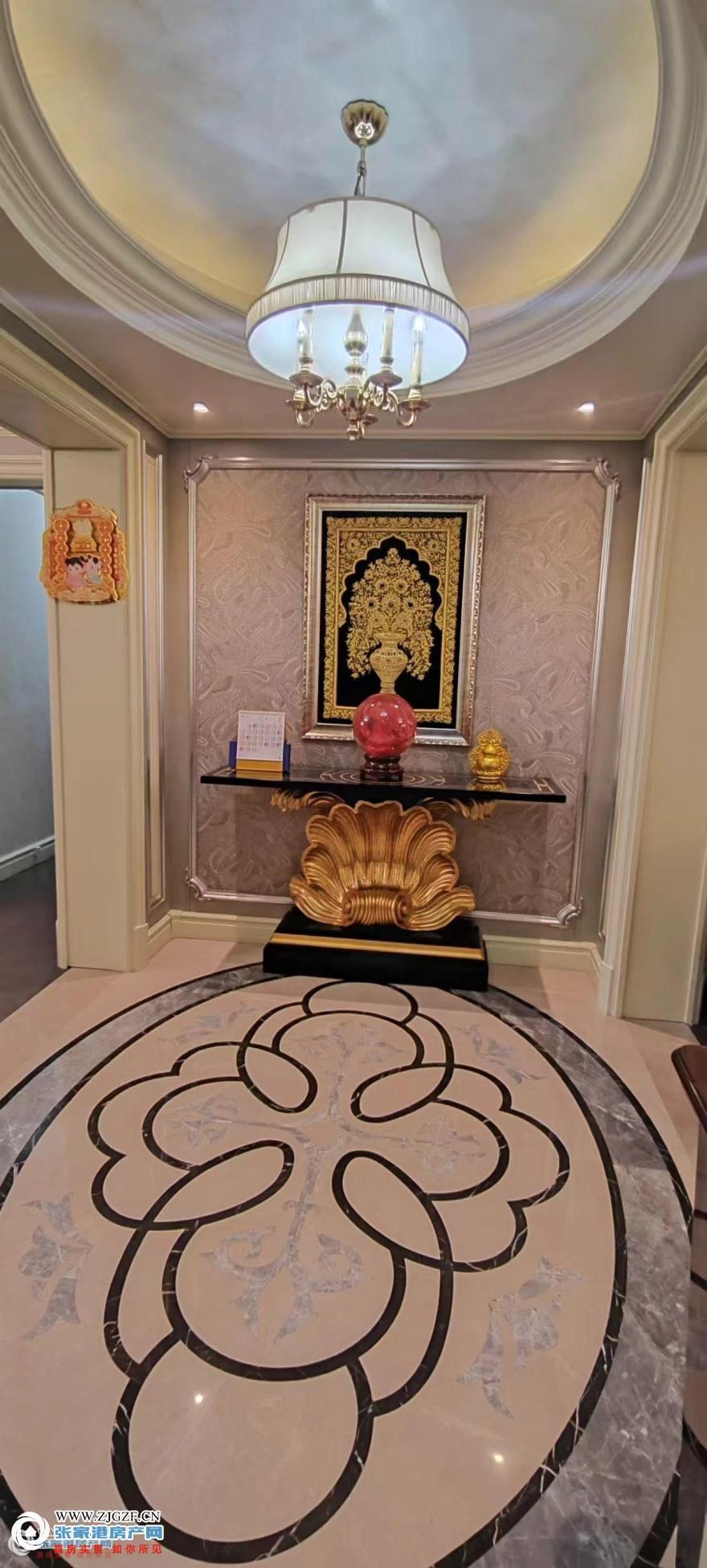 20250826152948_22576.jpg?x-oss-process=image/resize,w_880