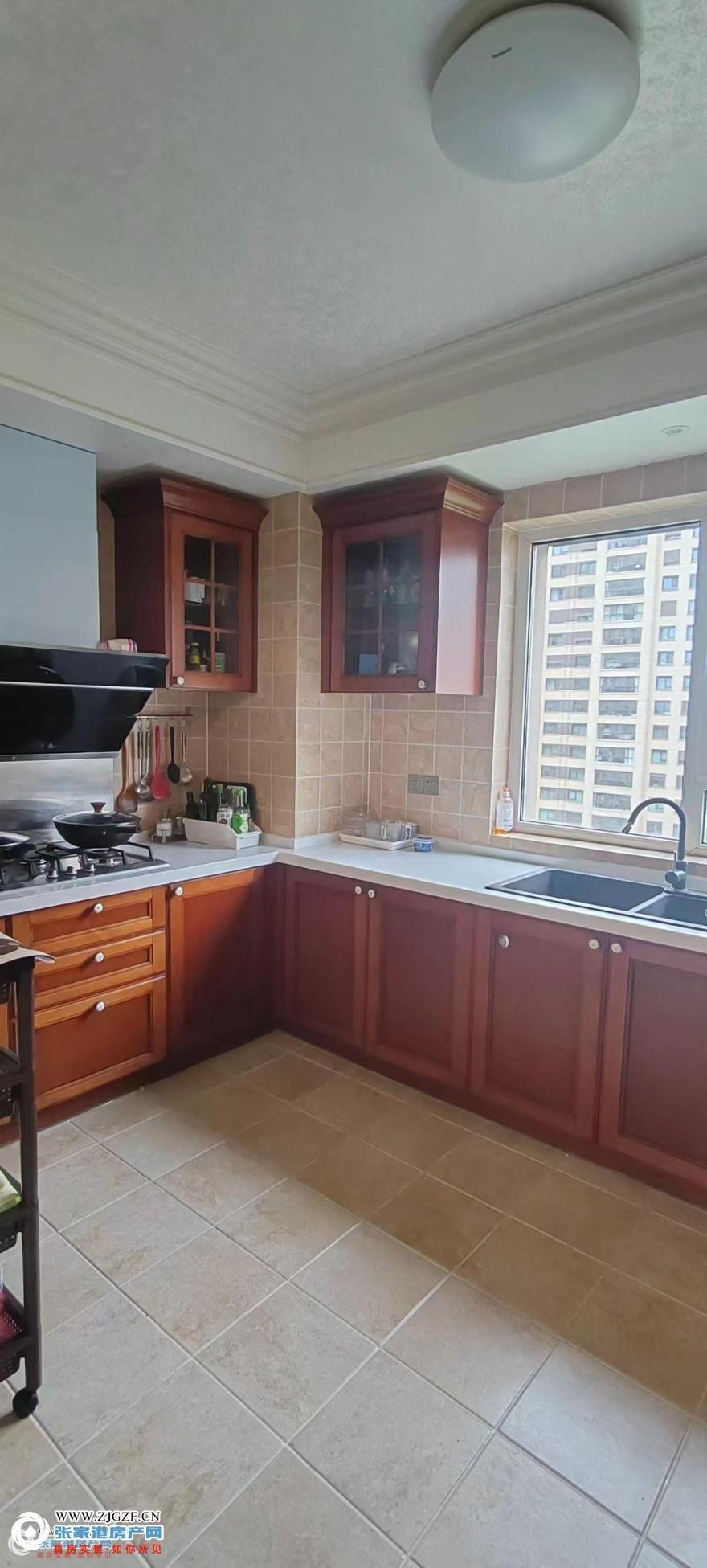 20250826152951_32403.jpg?x-oss-process=image/resize,w_880