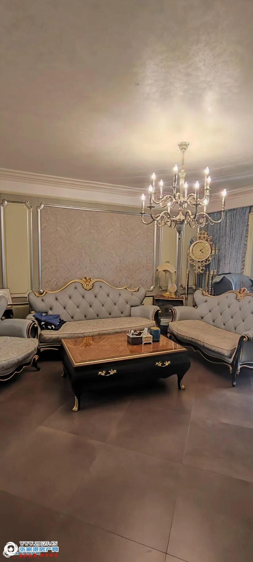 20250826152957_95410.jpg?x-oss-process=image/resize,w_880