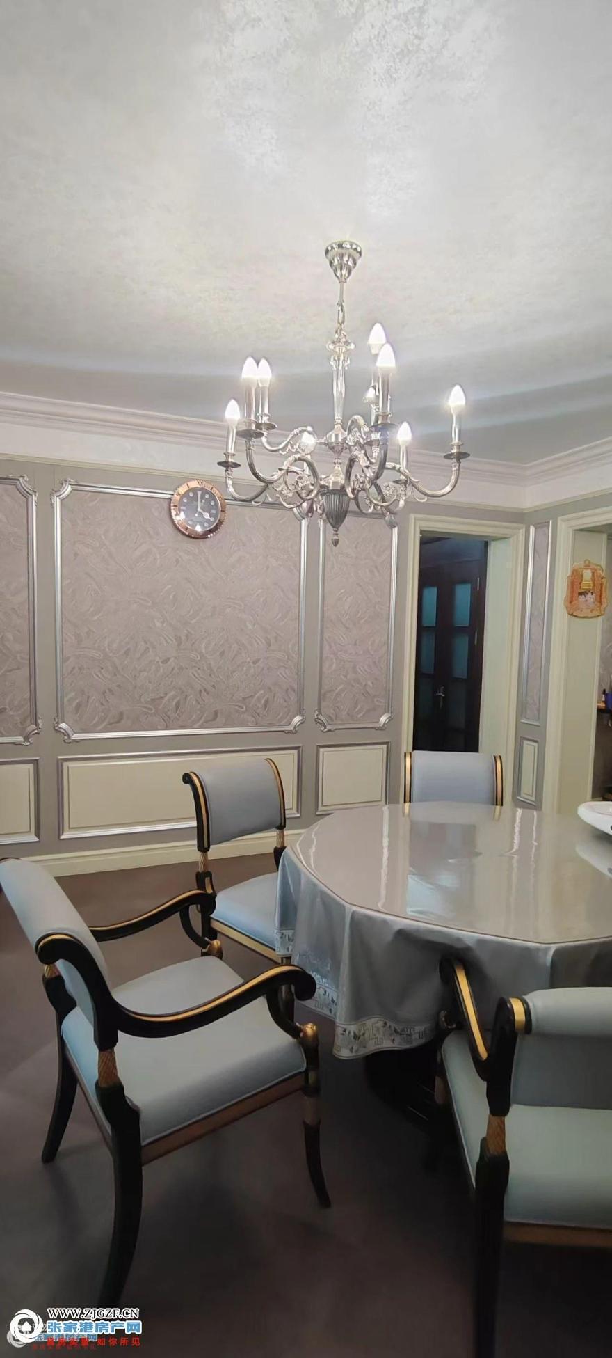 20250826152956_28110.jpg?x-oss-process=image/resize,w_880