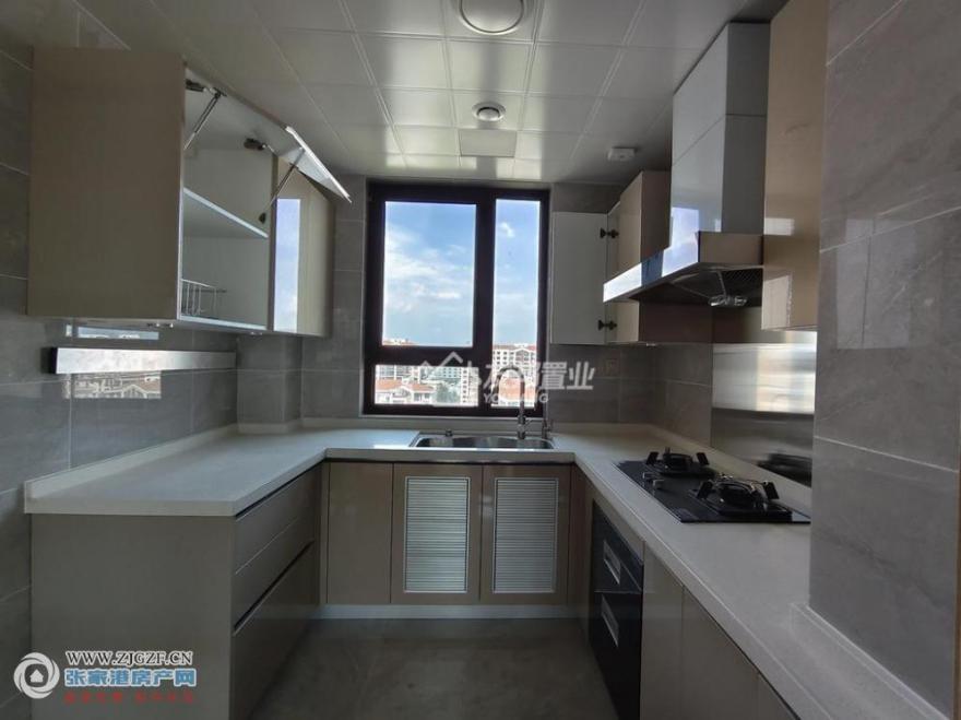 ʫָ--20251122-8.jpg?x-oss-process=image/resize,w_880