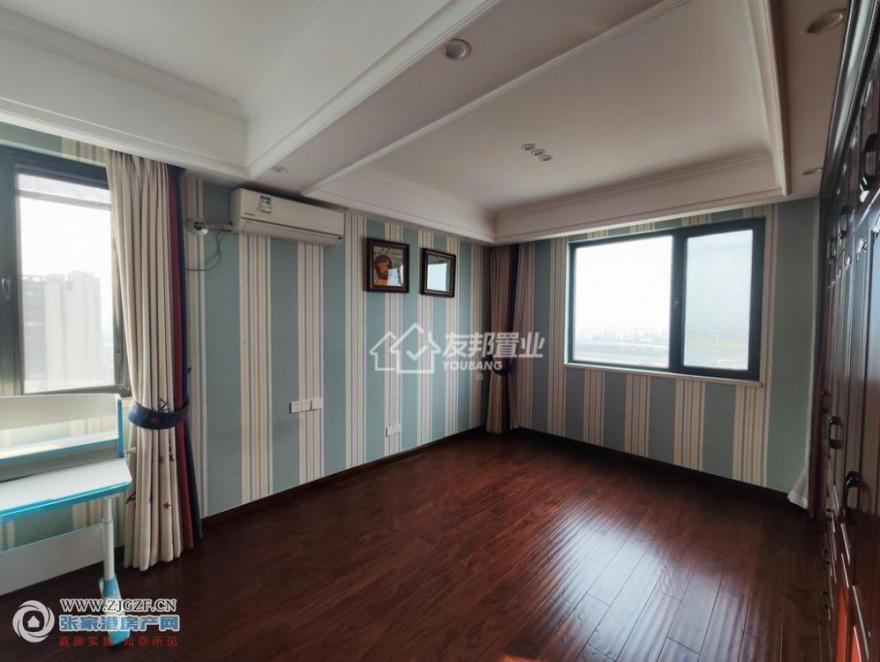 Է--20251122-5.jpg?x-oss-process=image/resize,w_880