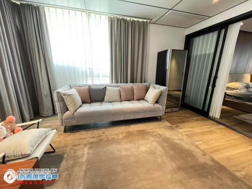 20250902110038_76066.jpg?x-oss-process=image/resize,w_880