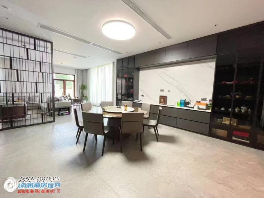 20250902110033_45035.jpg?x-oss-process=image/resize,w_880