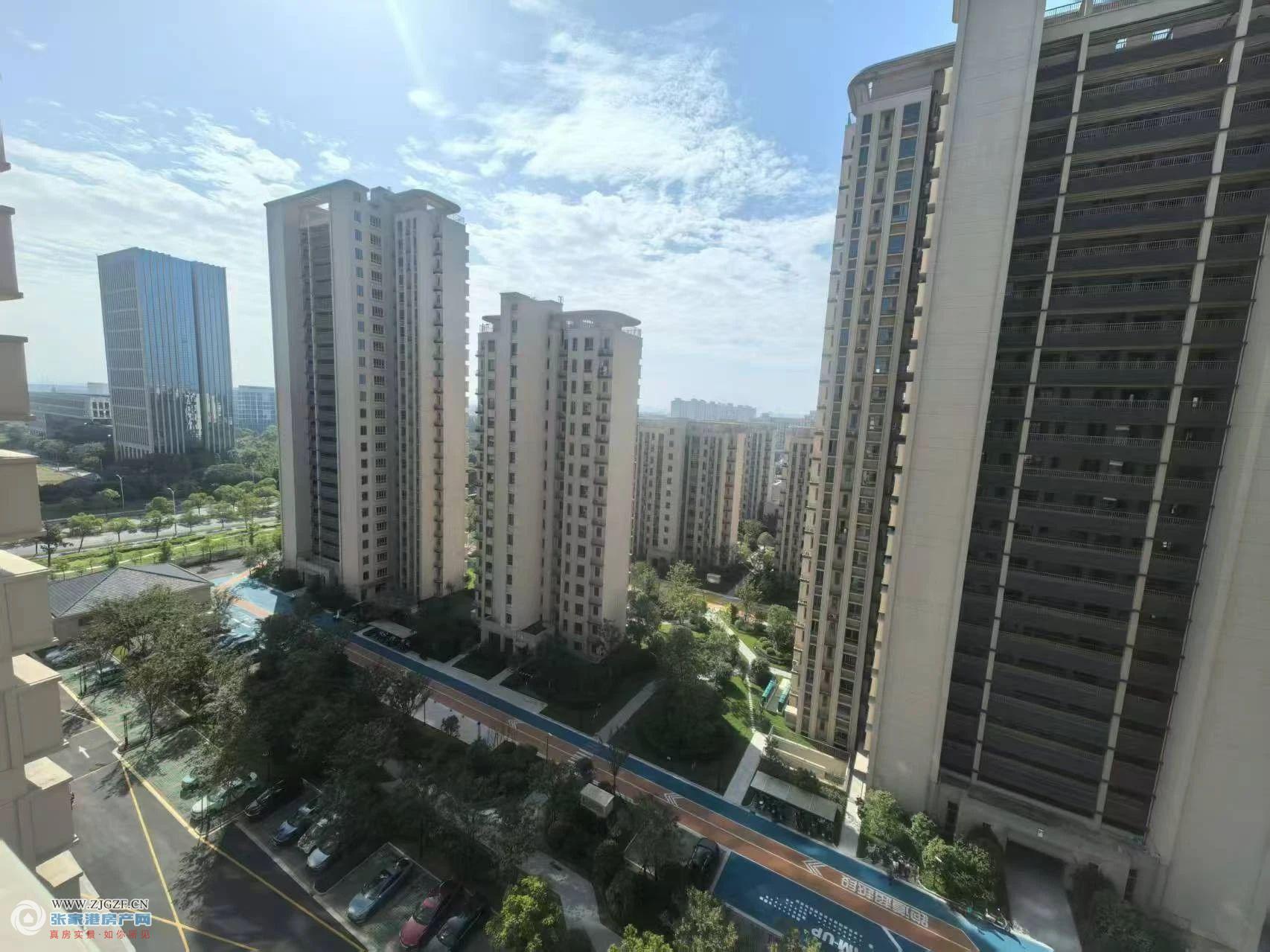 绿地悦颂云庭二手房图片