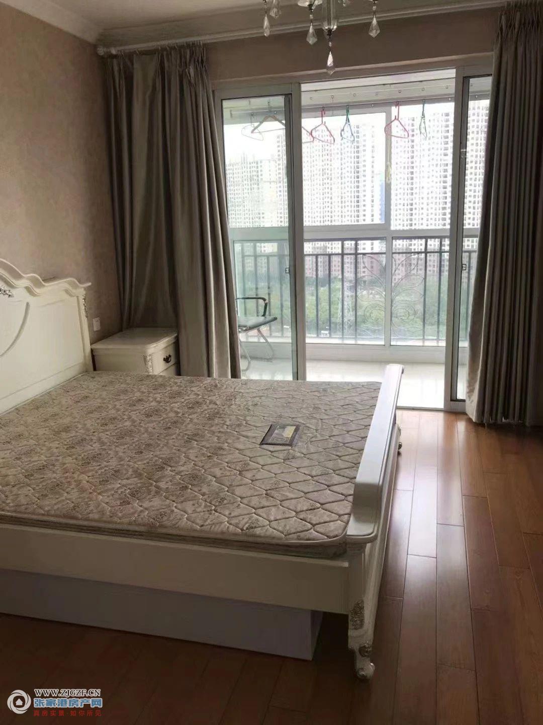 帝景豪园中介出租图片