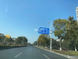 �۳Ǵ�����
