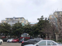 ���շ羰���