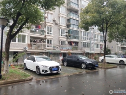 ����ԷС���⾰ͼ