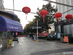 ���շ羰���