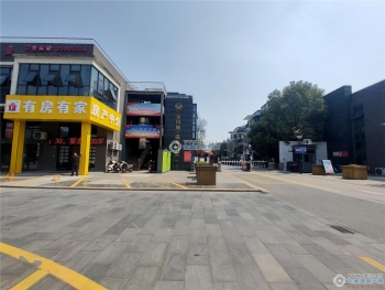 张家港金凤凰温泉逸墅封面图