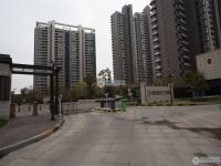 万科城市之光/公园大道实景图，拍摄于2024/9/4